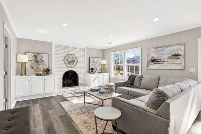 5121 Davantry Drive, Dunwoody, GA 30338