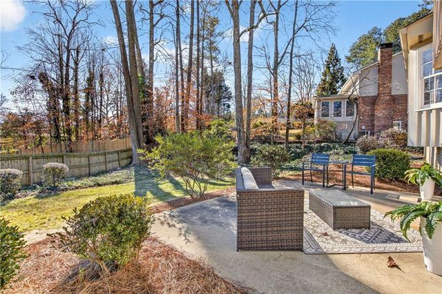 5121 Davantry Drive, Dunwoody, GA 30338