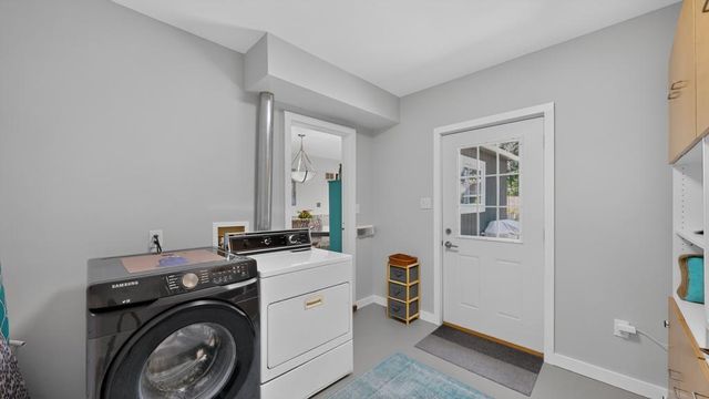 1533 Damon Court SE, Rochester, MN 55904