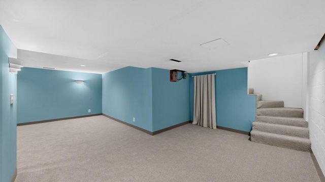 1533 Damon Court SE, Rochester, MN 55904