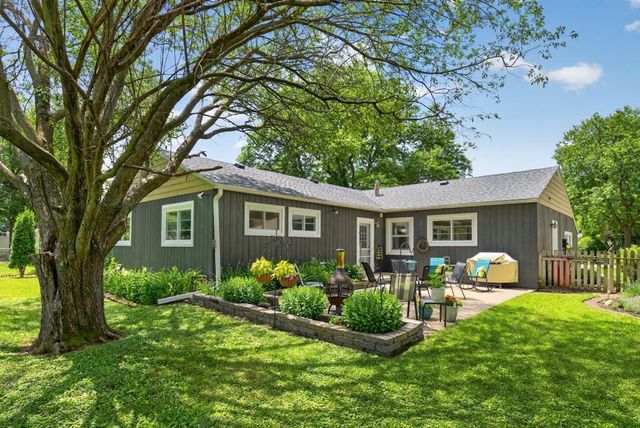 1533 Damon Court SE, Rochester, MN 55904