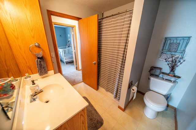 1154 Peregrine Dr SE, Rochester, MN 55904