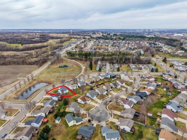 1154 Peregrine Dr SE, Rochester, MN 55904