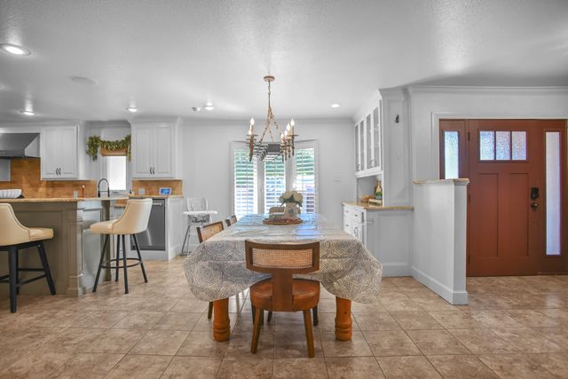 1607 E Paseo Circle, Brownfield, TX 79316