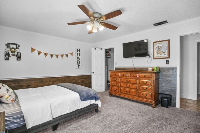 1607 E Paseo Circle, Brownfield, TX 79316