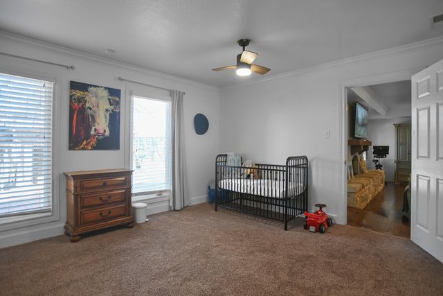 1607 E Paseo Circle, Brownfield, TX 79316