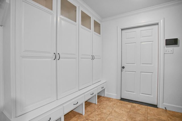 1607 E Paseo Circle, Brownfield, TX 79316