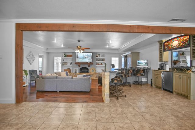 1607 E Paseo Circle, Brownfield, TX 79316