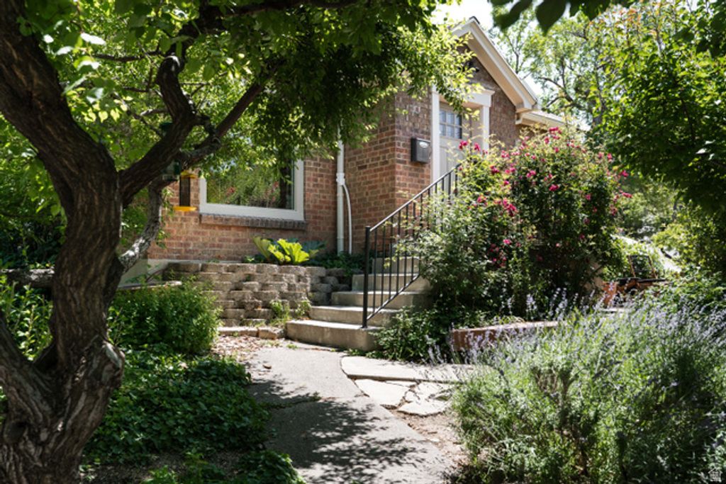 554 N WALL ST, Salt Lake City, UT 84103