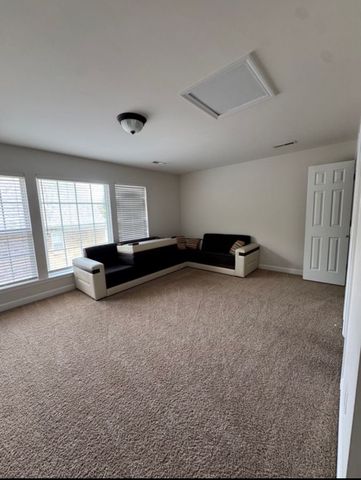 1511 Red Oak Dr, Brentwood, TN 37027