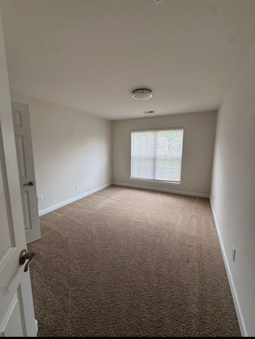1511 Red Oak Dr, Brentwood, TN 37027