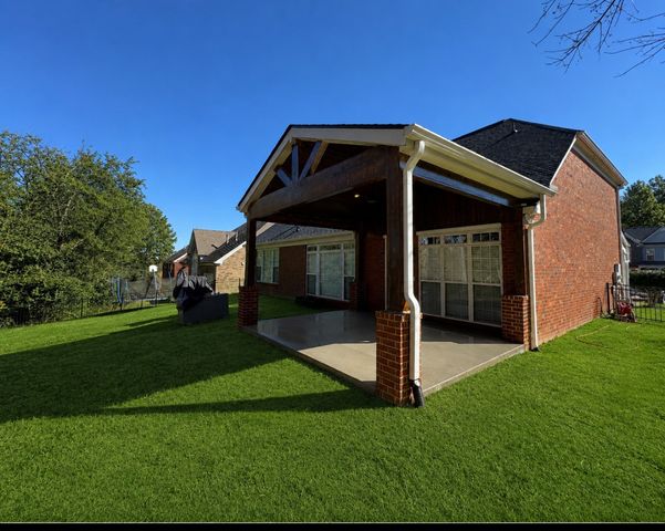 1511 Red Oak Dr, Brentwood, TN 37027