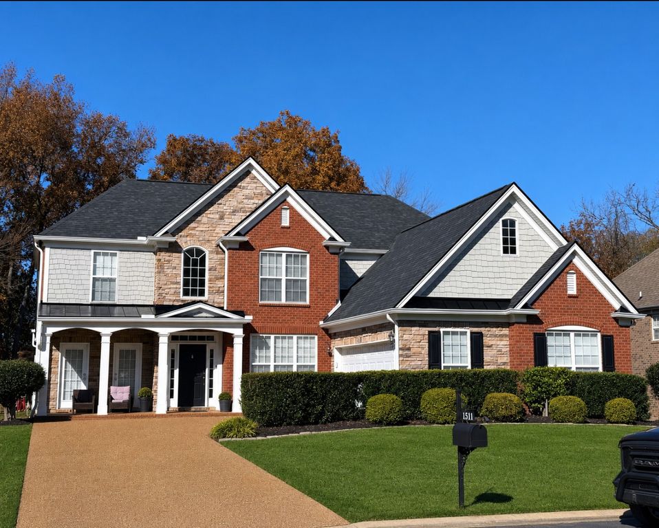 1511 Red Oak Dr, Brentwood, TN 37027