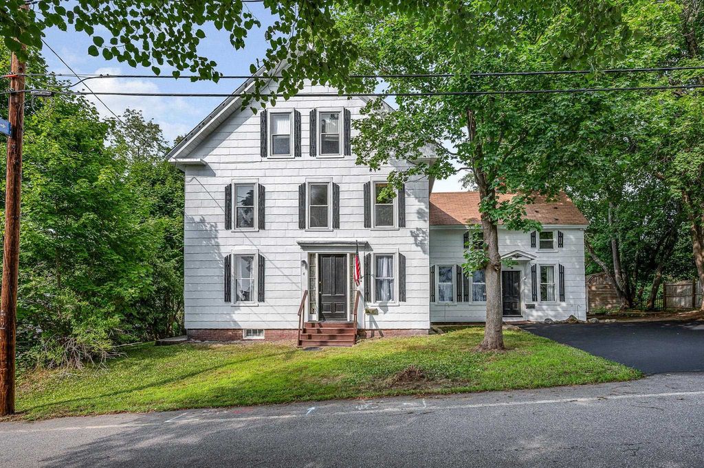 4 Berry Avenue, Pittsfield, NH 03263