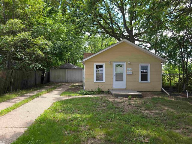 18958 Melvin Street, Roseville, MI 48066