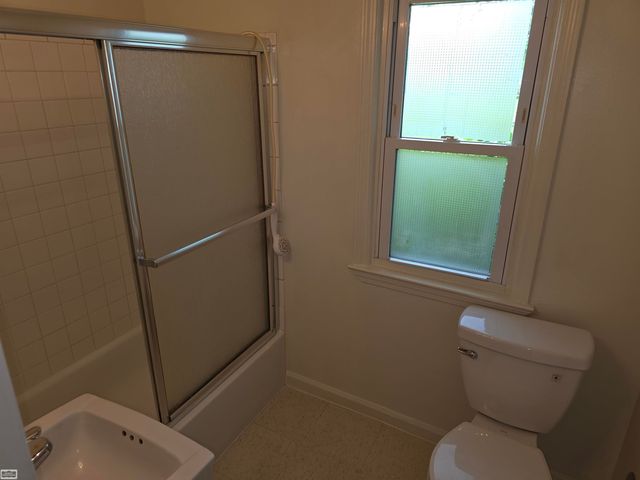 18958 Melvin Street, Roseville, MI 48066