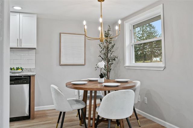 703 Parkview, Mt Pleasant Twp, PA 15666