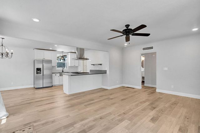 1465 N Harrison Avenue, Fresno, CA 93728