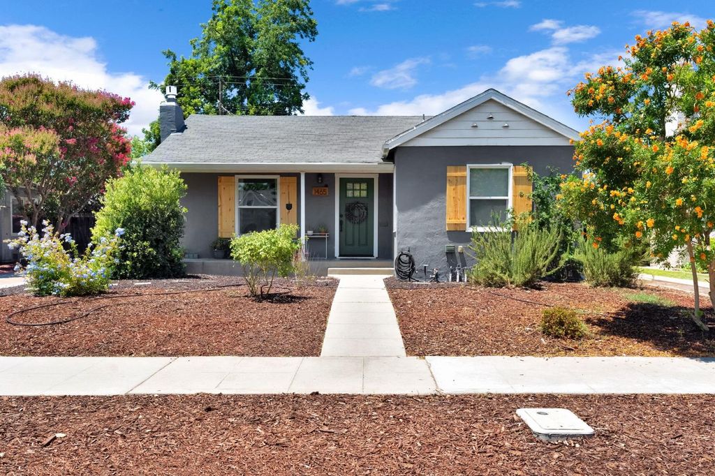 1465 N Harrison Avenue, Fresno, CA 93728
