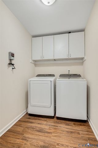 9825 Cedar Ln, Disputanta, VA 23842