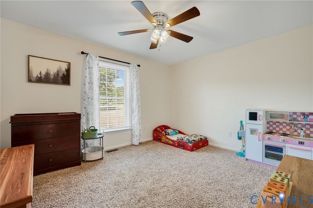 9825 Cedar Ln, Disputanta, VA 23842