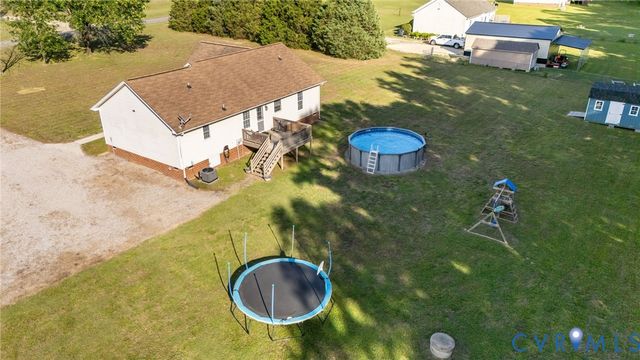 9825 Cedar Ln, Disputanta, VA 23842