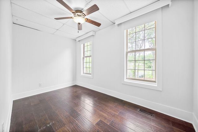 311 Beech St, Clarksville, TN 37042