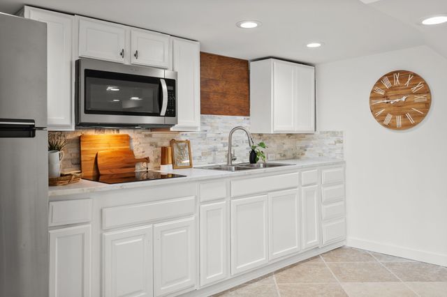 311 Beech St, Clarksville, TN 37042