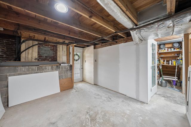 311 Beech St, Clarksville, TN 37042