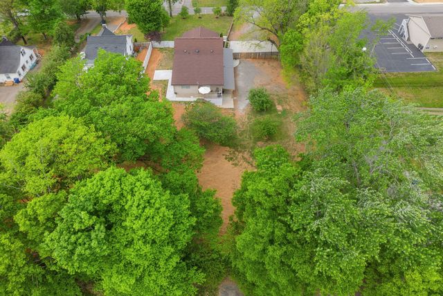 311 Beech St, Clarksville, TN 37042