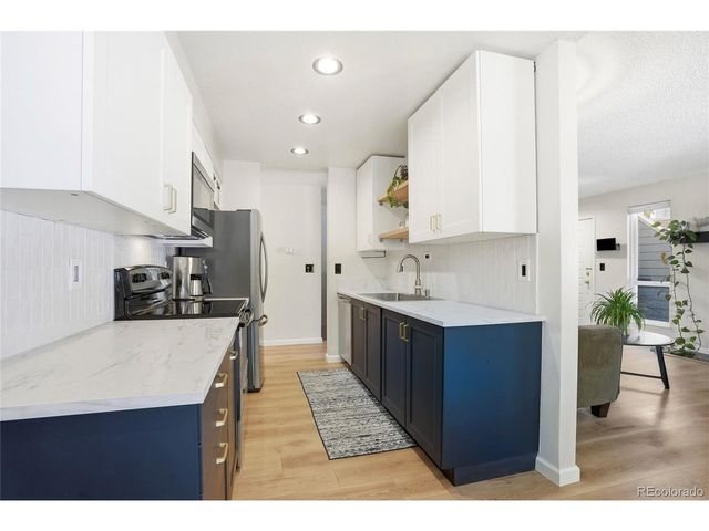 8095 E Colorado Ave 2, Denver, CO 80231