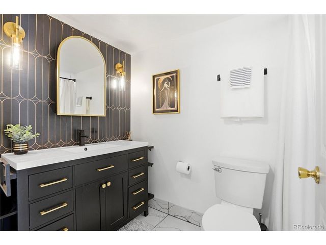 8095 E Colorado Ave 2, Denver, CO 80231