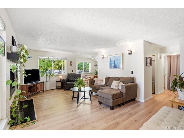8095 E Colorado Ave 2, Denver, CO 80231