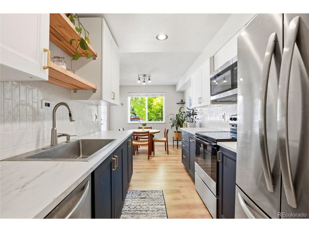 8095 E Colorado Ave 2, Denver, CO 80231