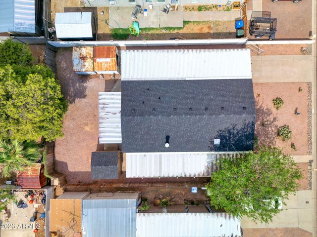233 E MICHELLE Drive, Phoenix, AZ 85022