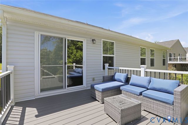 831 Vickilee Rd, North Chesterfield, VA 23236