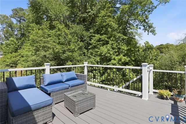 831 Vickilee Rd, North Chesterfield, VA 23236