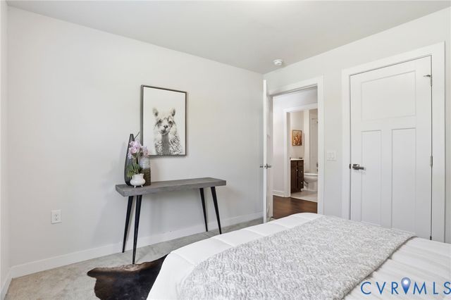 831 Vickilee Rd, North Chesterfield, VA 23236