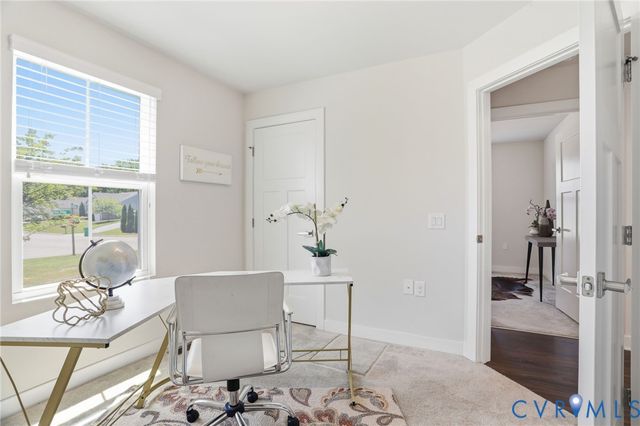 831 Vickilee Rd, North Chesterfield, VA 23236