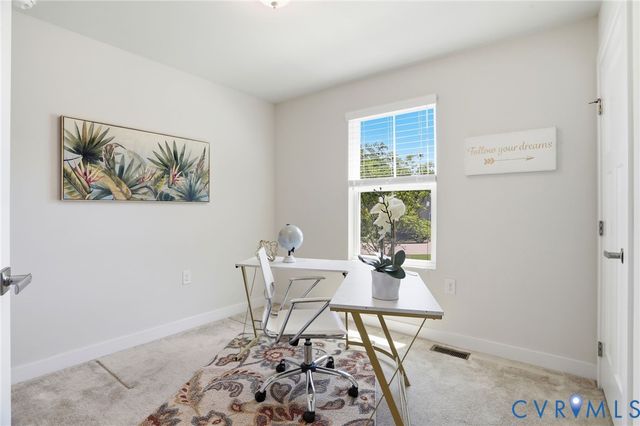 831 Vickilee Rd, North Chesterfield, VA 23236