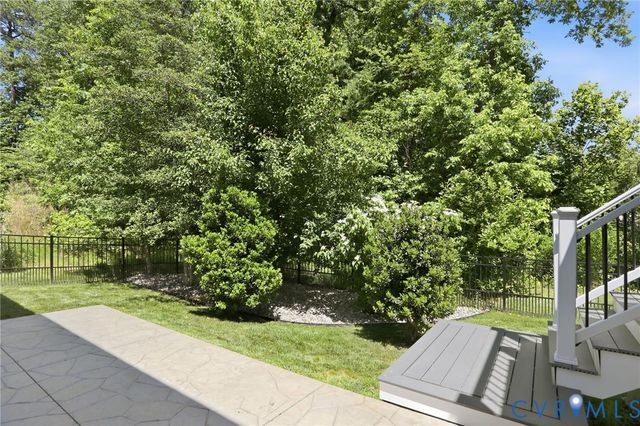 831 Vickilee Rd, North Chesterfield, VA 23236