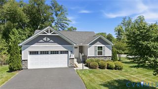 831 Vickilee Rd, North Chesterfield, VA 23236