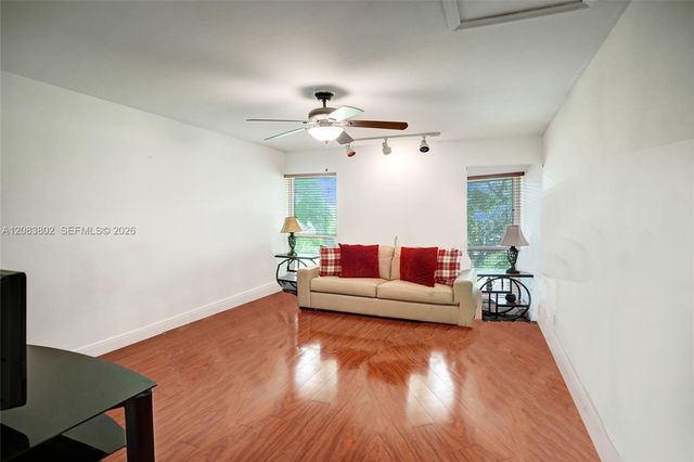 6141 Old Court Road 229, Boca Raton, FL 33433