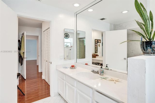6141 Old Court Road 229, Boca Raton, FL 33433