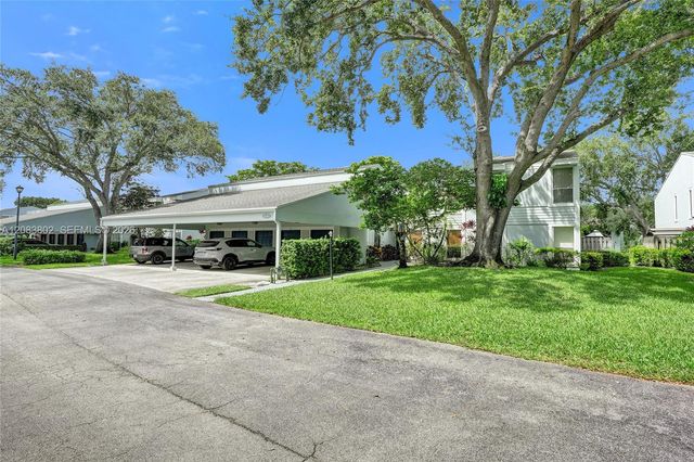 6141 Old Court Road 229, Boca Raton, FL 33433