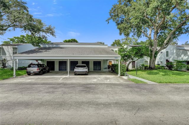 6141 Old Court Road 229, Boca Raton, FL 33433