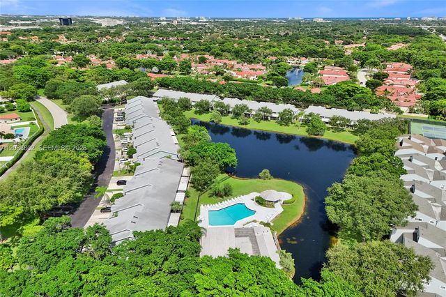 6141 Old Court Road 229, Boca Raton, FL 33433