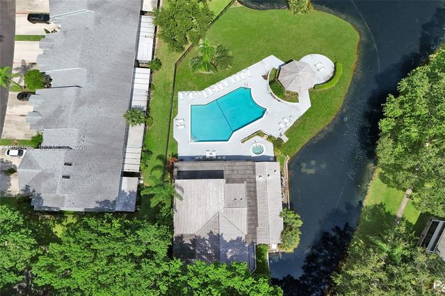 6141 Old Court Road 229, Boca Raton, FL 33433