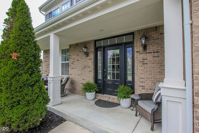 2382 Silver Rose Drive, Avon, IN 46123