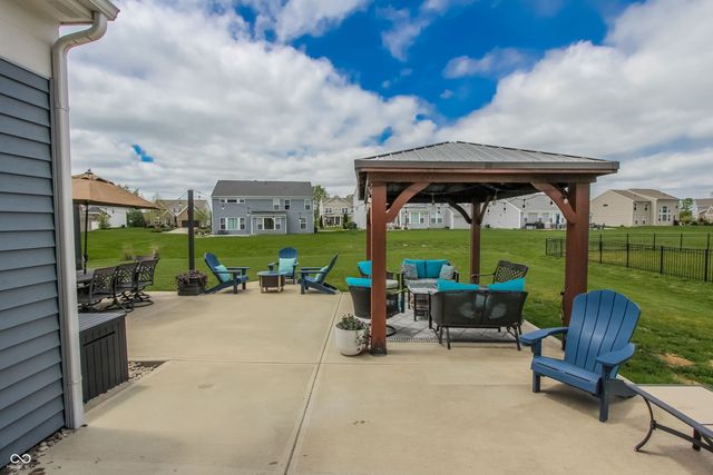 2382 Silver Rose Drive, Avon, IN 46123